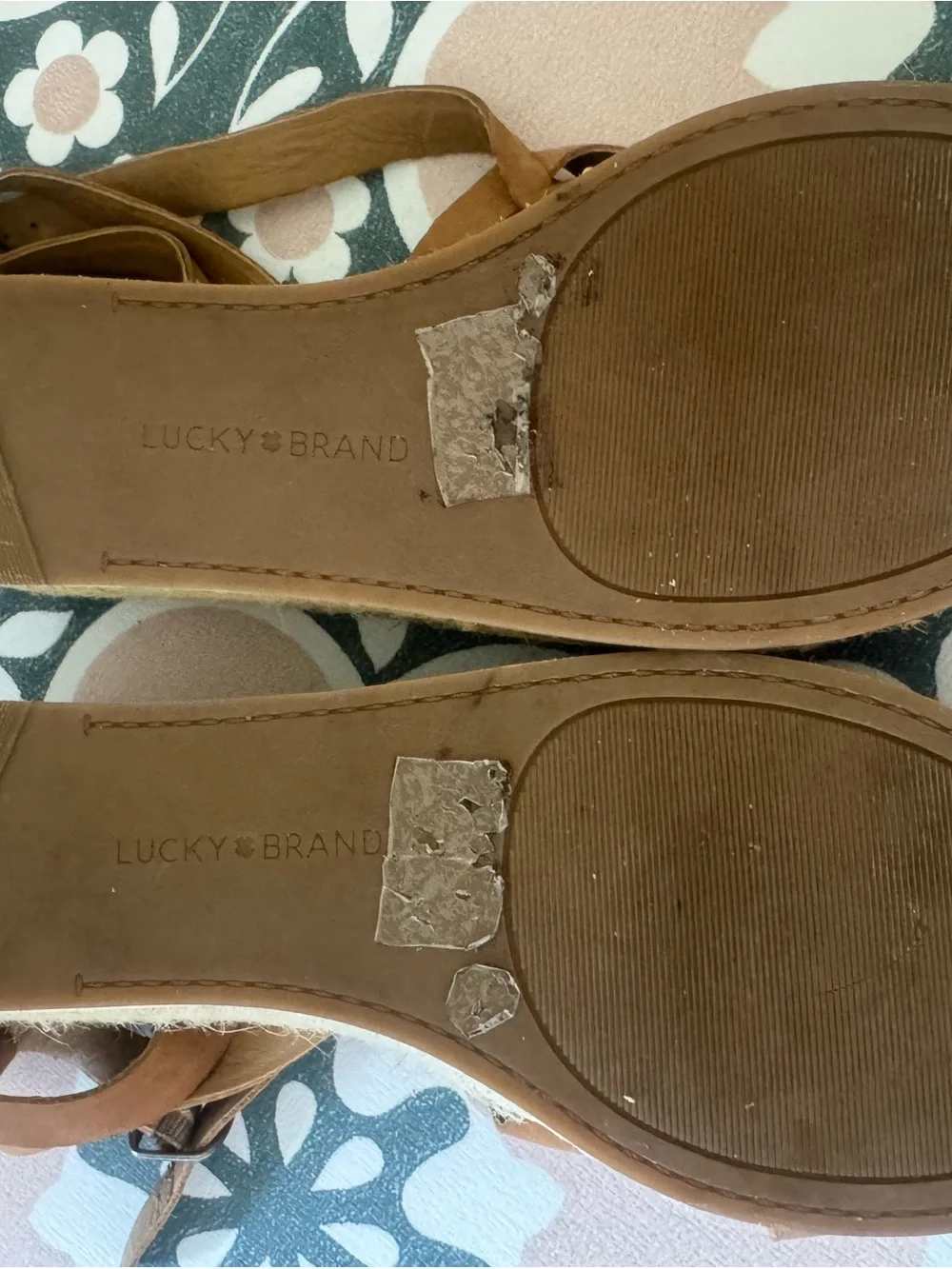 Lucky Brand stylish strappy